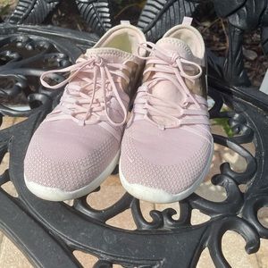 Women’s Nike Sneakers